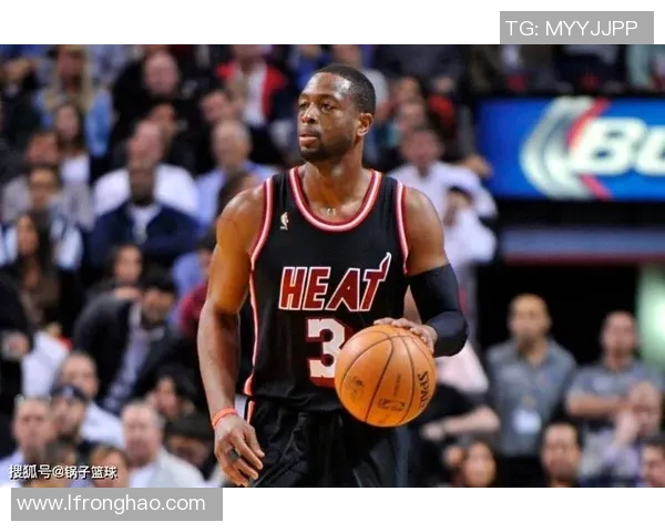 韦德回忆飞机趣事莱利没收詹姆斯饼干暗示他即将离队